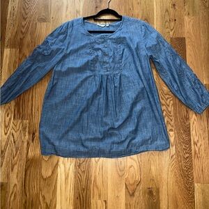 Embroidered denim shirt